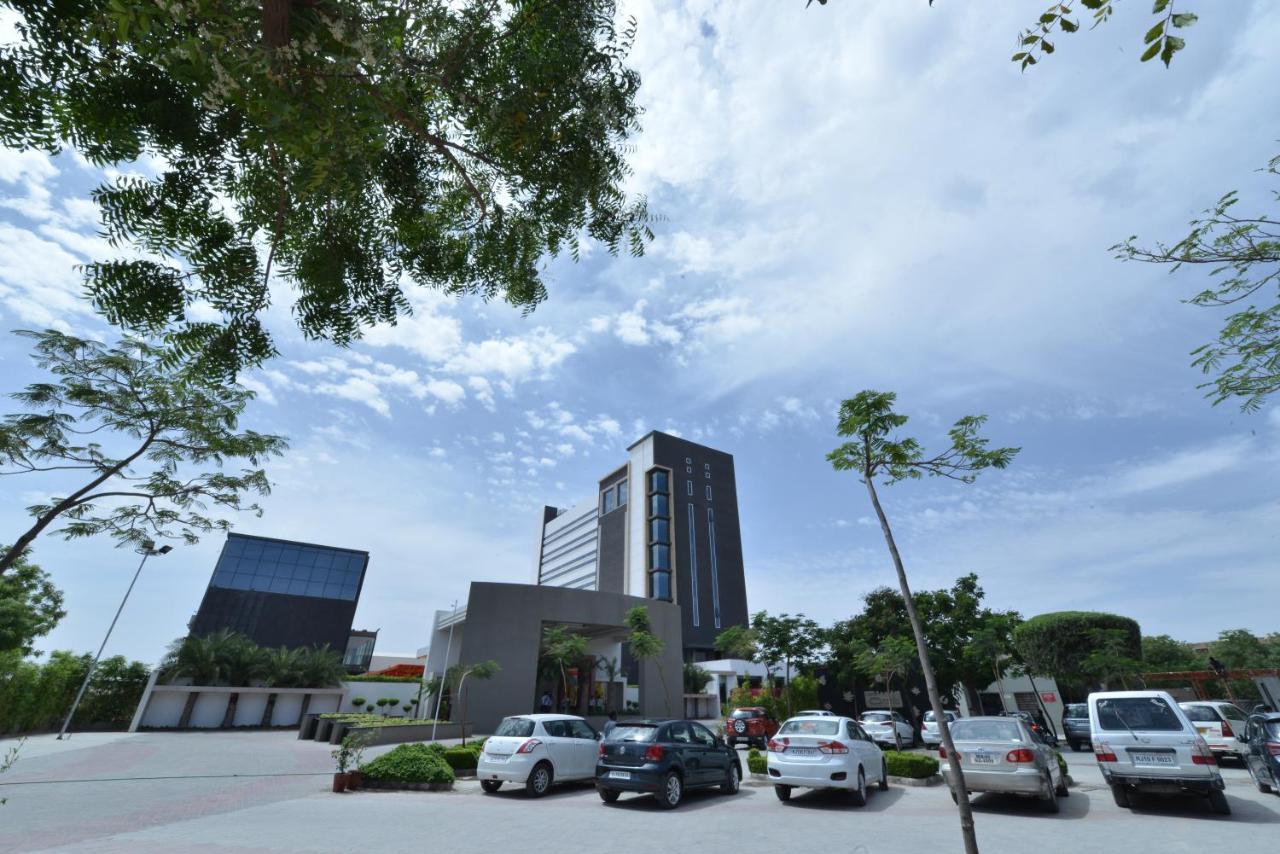 Hotel Kasturi Orchid Pal Ngoại thất bức ảnh