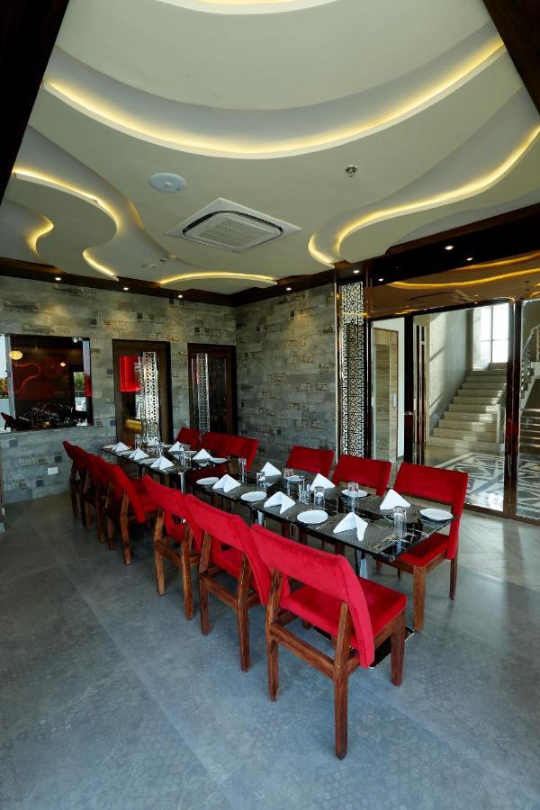 Hotel Kasturi Orchid Pal Ngoại thất bức ảnh
