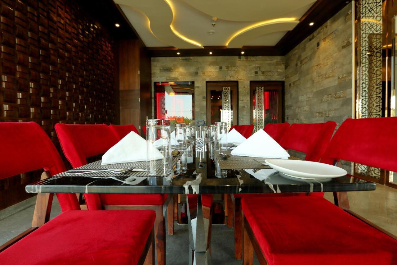 Hotel Kasturi Orchid Pal Ngoại thất bức ảnh