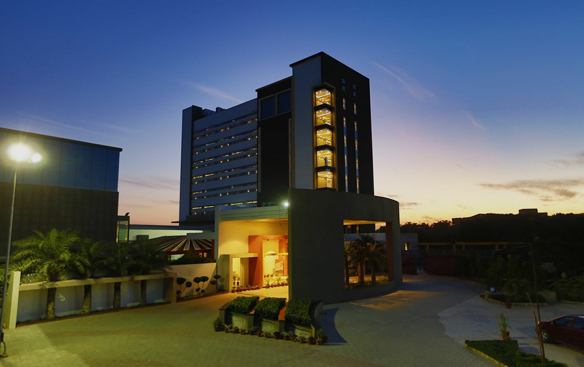 Hotel Kasturi Orchid Pal Ngoại thất bức ảnh